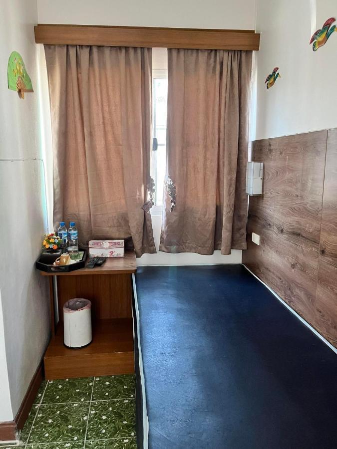 Appartamento Baan Rachaya Chiang Mai Esterno foto
